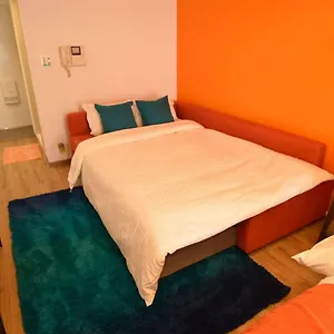 アパート Roppongi Azabu Sunshine House, 東京都