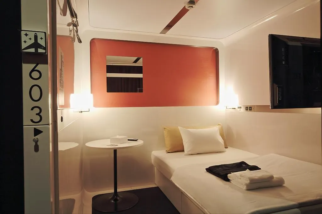 Capsule hotel First Cabin Shinbashi Atagoyama Tokyo